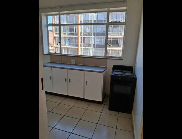 2 BEDROOM PROPERTY TO RENT IN SUNNYSIDE